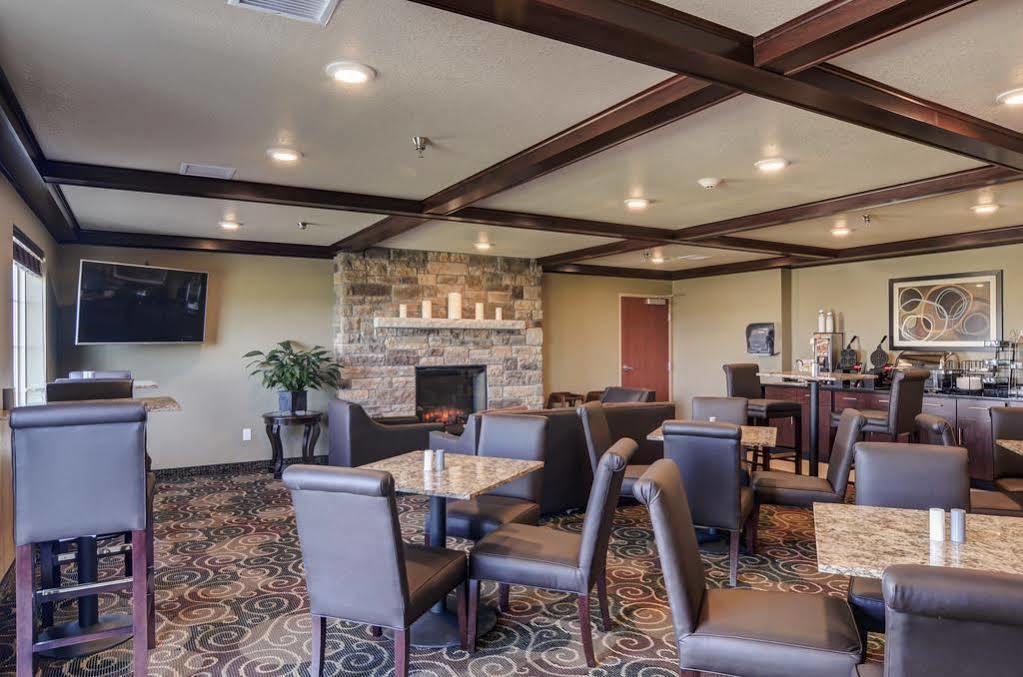 Cobblestone Inn & Suites - Lakin Zewnętrze zdjęcie