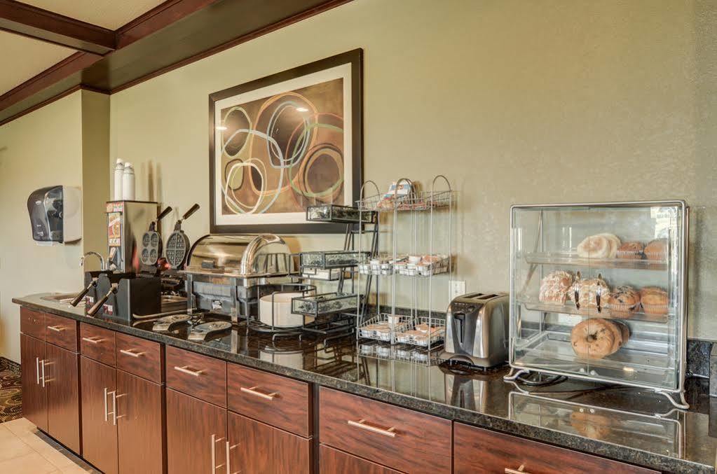 Cobblestone Inn & Suites - Lakin Zewnętrze zdjęcie